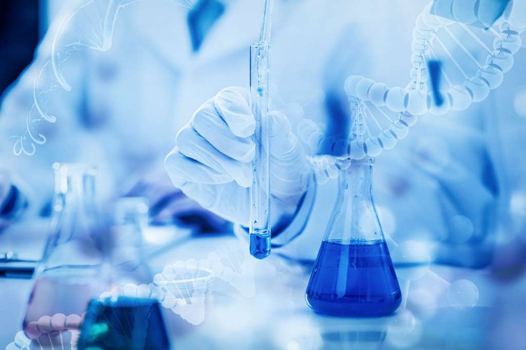 称量时用称量纸折叠成簸箕状盛放药品.称取